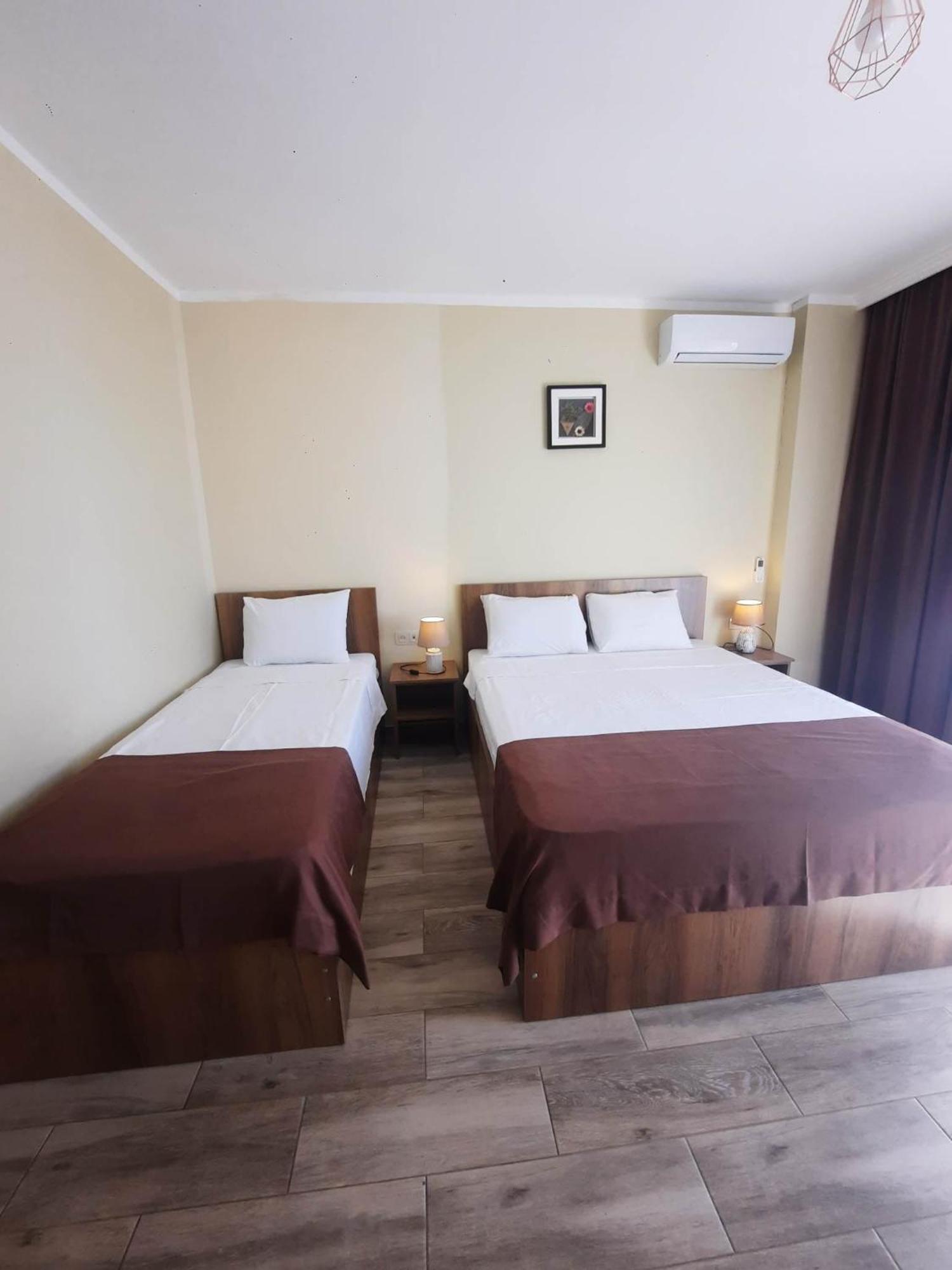 Scorpio Hotel Гонио Екстериор снимка